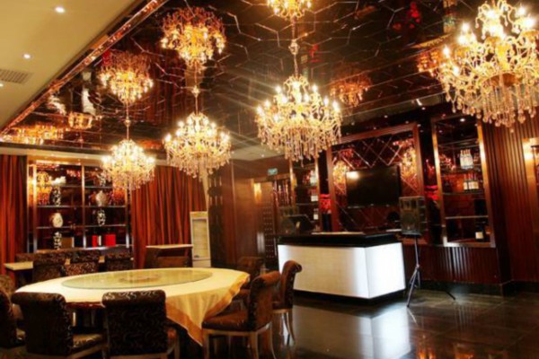 成都茶艺与变脸艺术融合:一场视觉盛宴等你来 成都茶艺与变脸艺术融合:一场视觉盛宴等你来